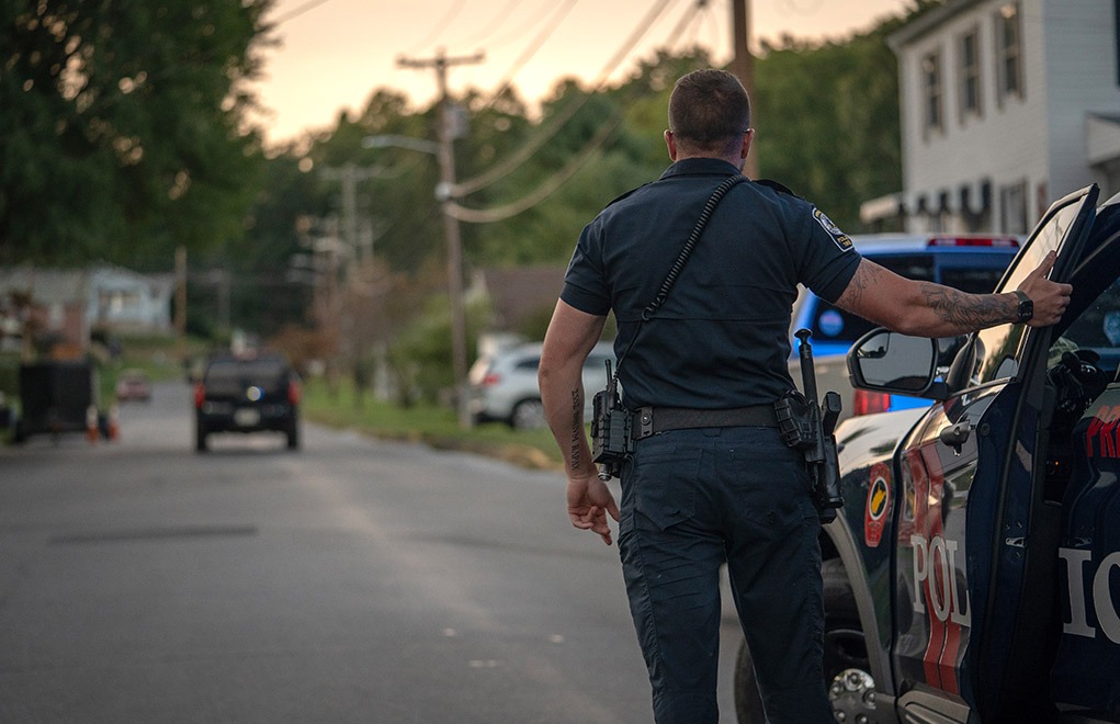 How To Handle A Traffic Stop While Armed