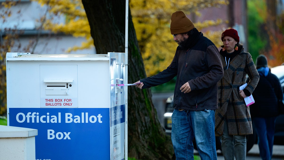 Oregon voting