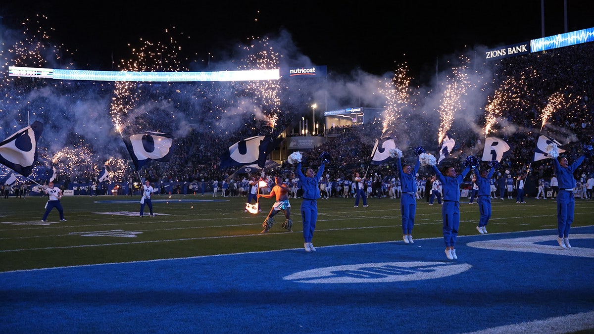 BYU Cheer