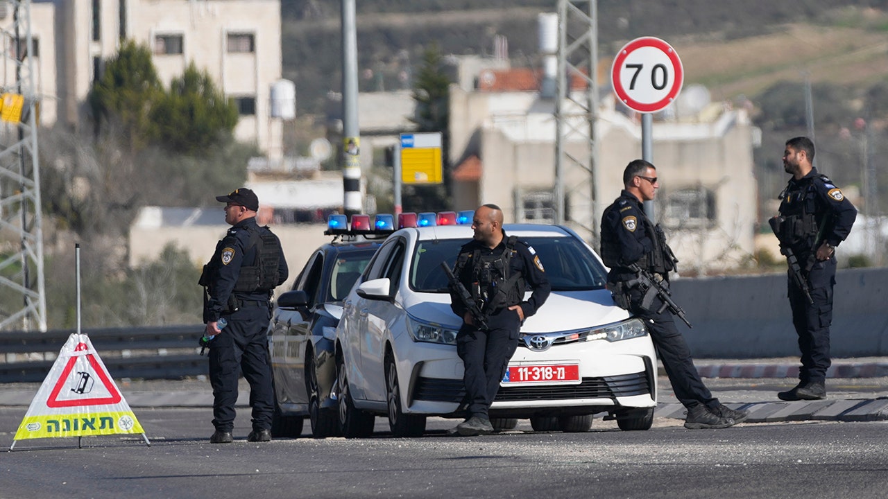 3 killed in West Bank ‘shooting spree’ including Israeli police officer: reports