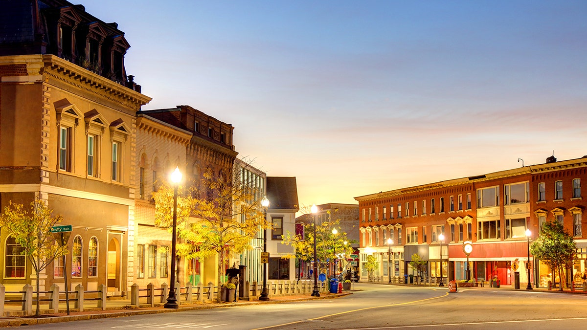 downtown taunton, massachusetts