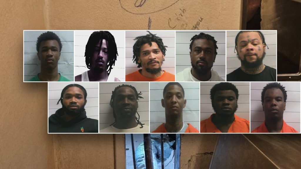 Louisiana State Police captures 4th escaped inmate in NOLA prison break, 6 still at large