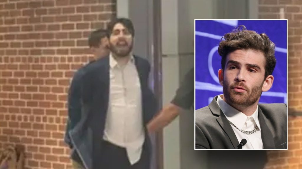 Far-left streamer Hasan Piker suspended from Twitch after broadcasting DC shooting suspect’s manifesto Far-left streamer Hasan Piker suspended from Twitch after broadcasting DC shooting suspect’s manifesto