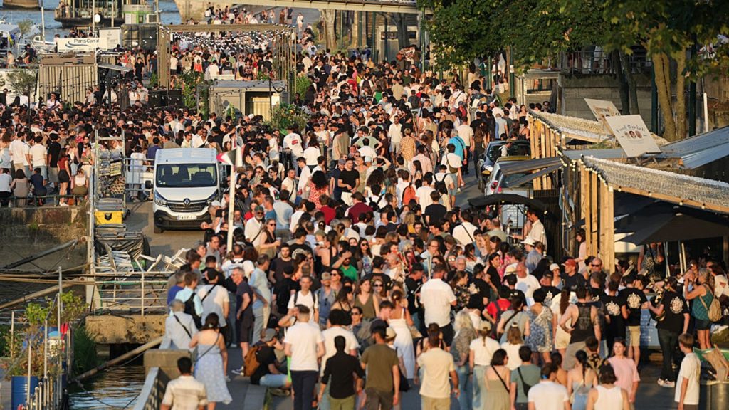 Terrifying trend emerges as music festival fans suffer mysterious needle attacks