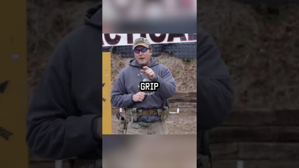Your grip MATTERS. #shorts #tips #military