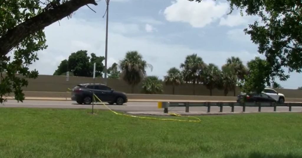 Late-Night Altercation On Florida Bridge Ends In Defensive Gunfire Late-Night Altercation On Florida Bridge Ends In Defensive Gunfire