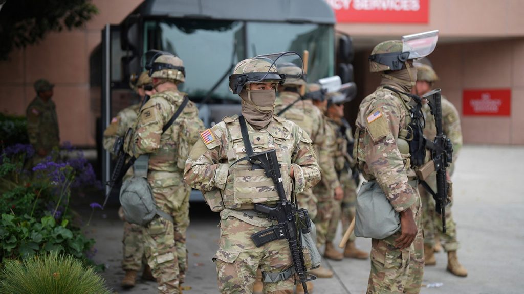 Trump admin deploys 2K more troops to blue city for anti-ICE riots