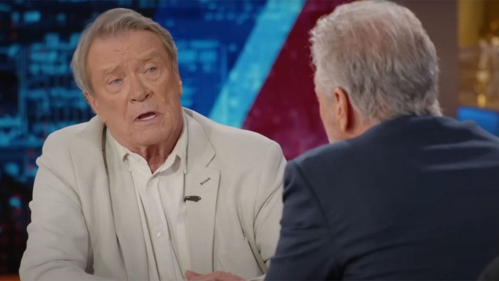 Longtime ’60 Minutes’ correspondent Steve Kroft, Jon Stewart bash CBS’ Trump settlement as ‘shakedown’ Longtime ’60 Minutes’ correspondent Steve Kroft, Jon Stewart bash CBS’ Trump settlement as ‘shakedown’