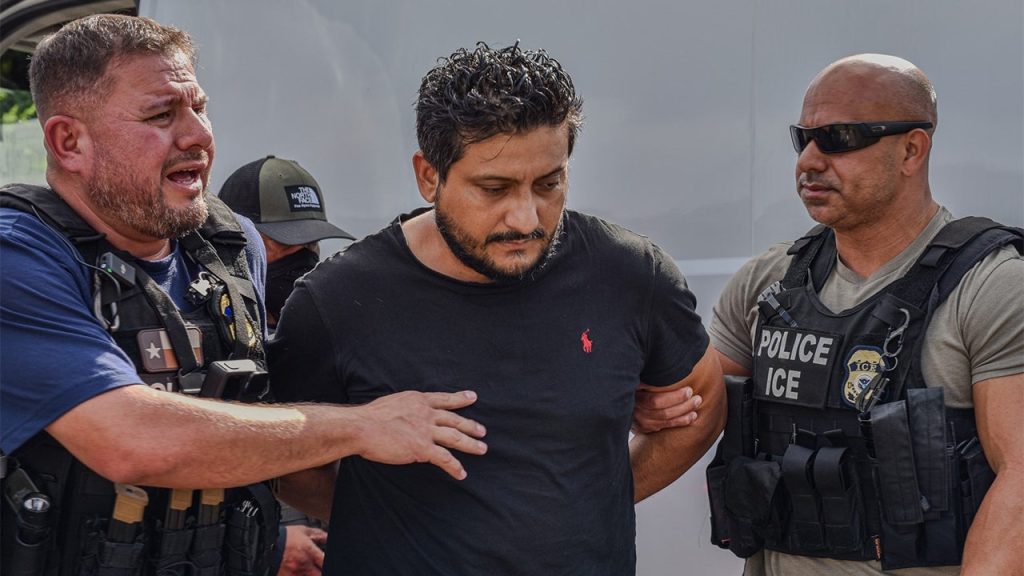 ICE removes airplane hijacker among 1,361 violent criminals in Houston sweep ICE removes airplane hijacker among 1,361 violent criminals in Houston sweep