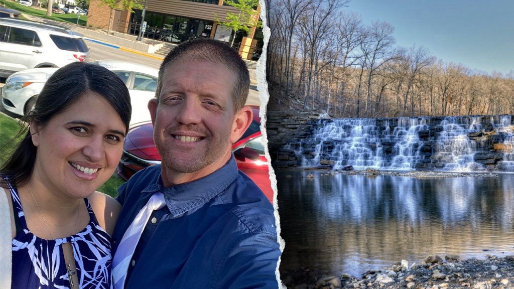 Arkansas couple killed at Devil’s Den State Park while hiking with young daughters; suspect at large Arkansas couple killed at Devil’s Den State Park while hiking with young daughters; suspect at large