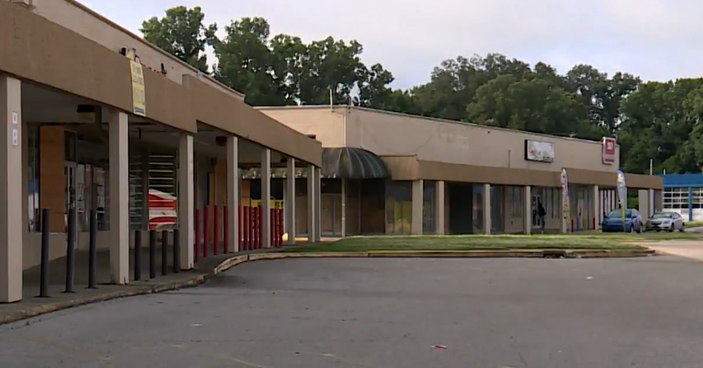 Car Sale Trap: Mississippi Couple Exchange Gunshots With Suspect In Facebook Marketplace Meeting Car Sale Trap: Mississippi Couple Exchange Gunshots With Suspect In Facebook Marketplace Meeting