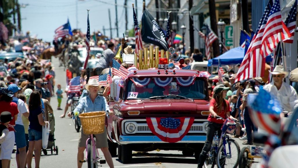 Americans at July 4th celebrations warned of lone wolf terrorist threat Americans at July 4th celebrations warned of lone wolf terrorist threat