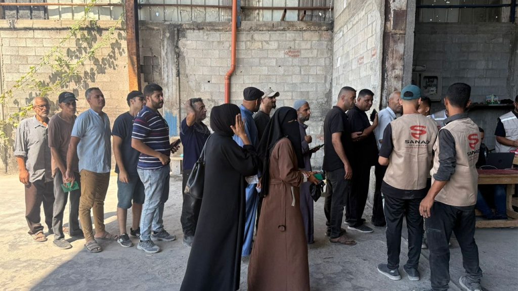 She fed 100K Gazan families for free – now terrorists and local merchants want her dead She fed 100K Gazan families for free – now terrorists and local merchants want her dead