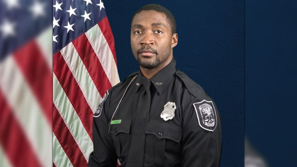 Georgia officer killed while responding to shooting near CDC headquarters identified: ‘Committed to serving’ Georgia officer killed while responding to shooting near CDC headquarters identified: ‘Committed to serving’