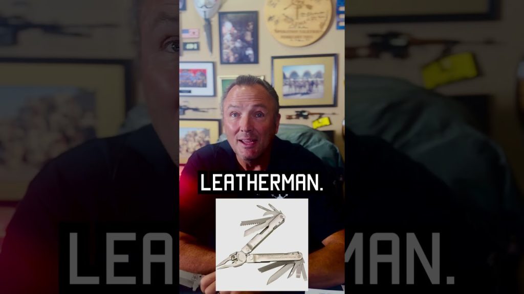 Keep these 10 things INSIDE YOUR CAR #cars #tips #shorts #survival