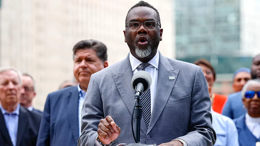 Chicago police will not collaborate with National Guard, federal agents if Trump moves on deployment: mayor