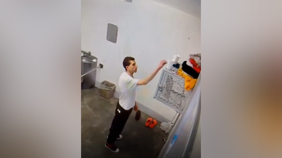 Alleged Bryan Kohberger jail cell footage