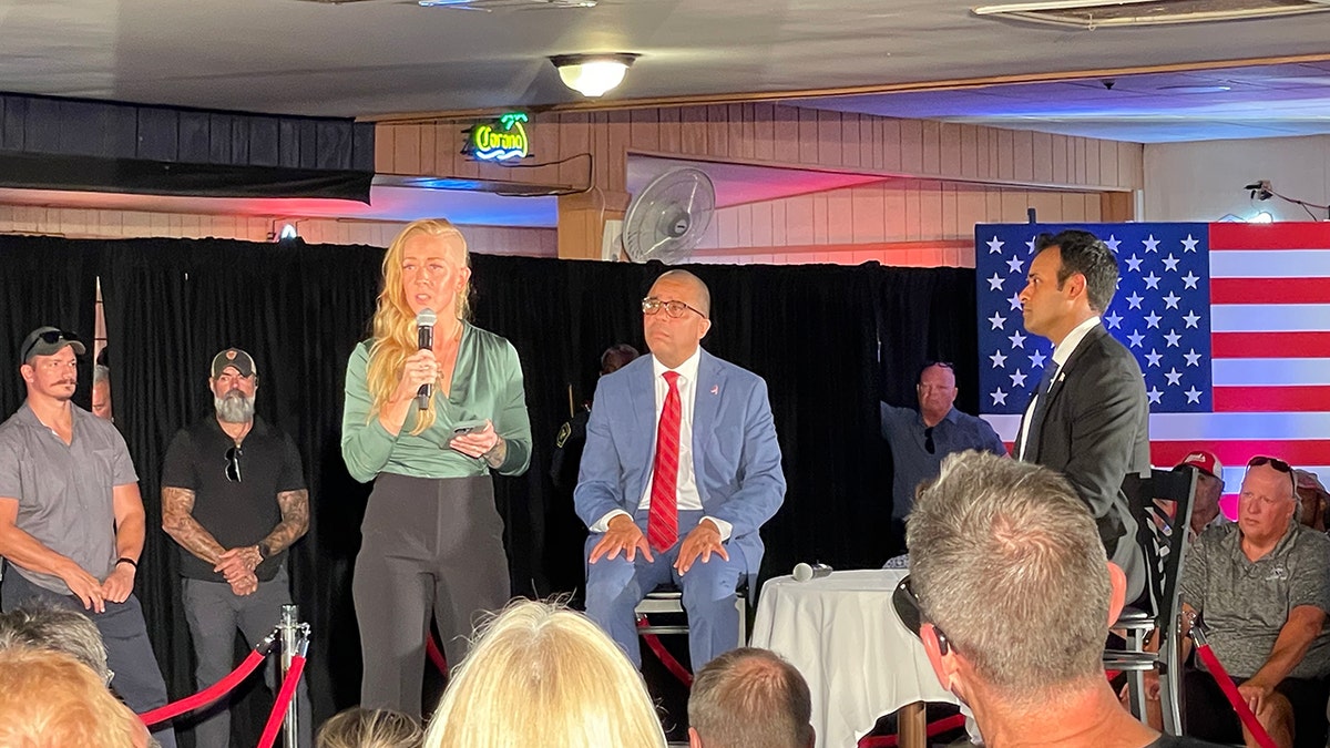 participants in town hall with Ramaswamy in Cincinnati