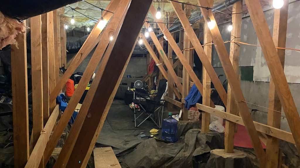 Oregon condo residents make unsettling discovery after hearing ‘strange noises’ in crawl space