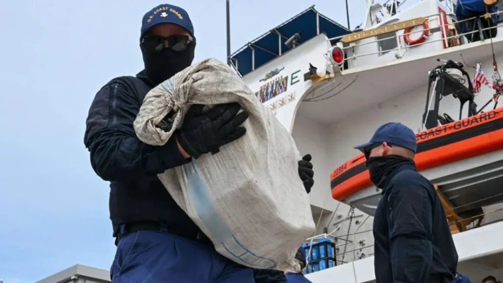Drug task force seizes record-breaking 1 million pounds of cocaine, denying cartels and narco-terrorists B Drug task force seizes record-breaking 1 million pounds of cocaine, denying cartels and narco-terrorists B