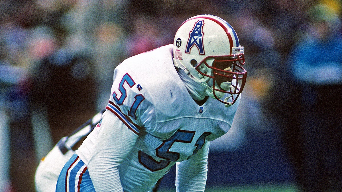 Micheal Barrow looks on during an NFL game 