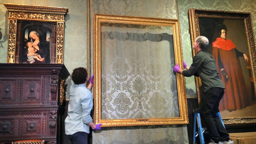 Louvre heist adds to history of high-profile museum breaches, leaves other galleries on edge Louvre heist adds to history of high-profile museum breaches, leaves other galleries on edge