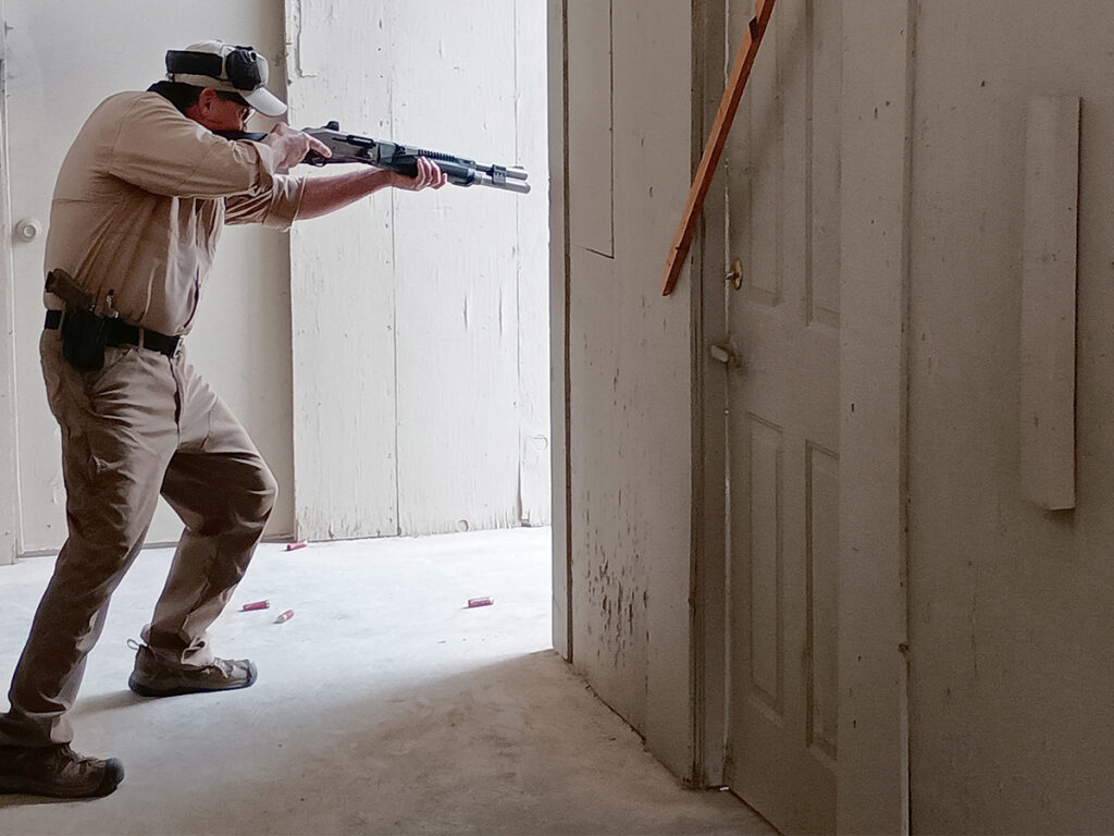 Mossberg Pro Tactical SPX Review 5