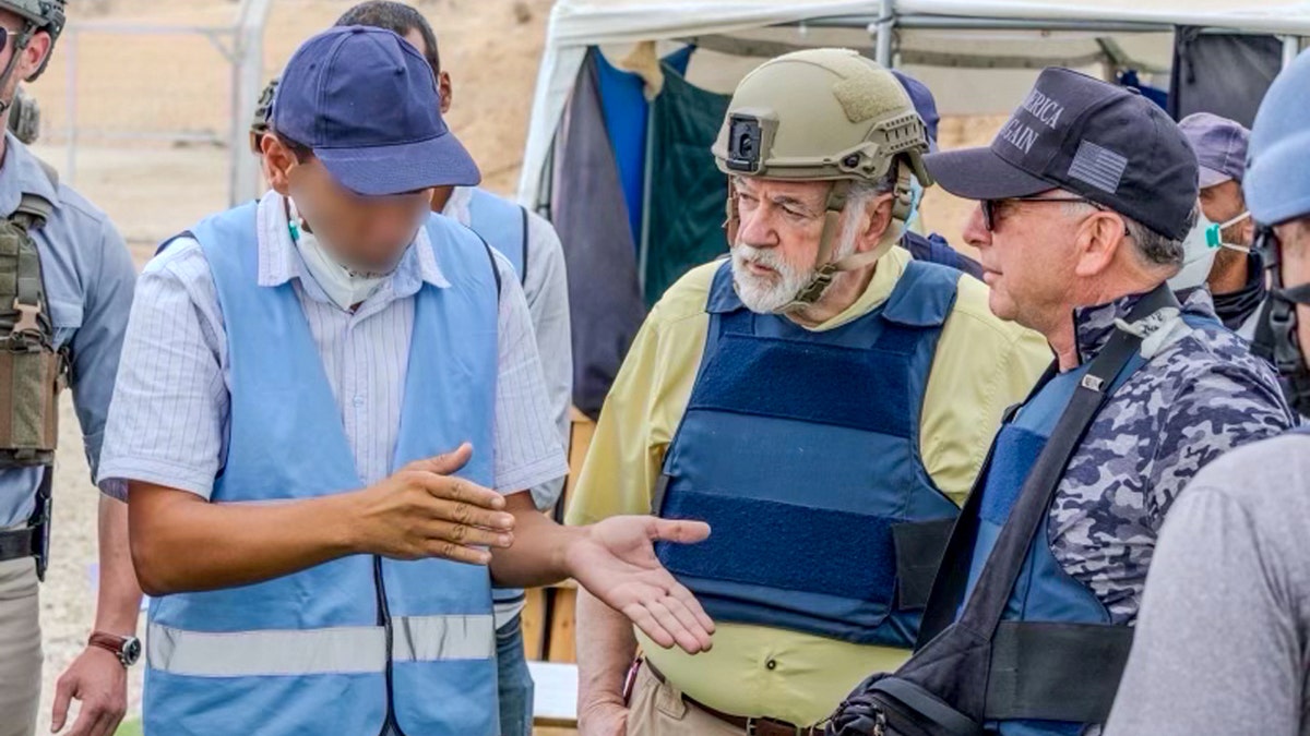 A local aid worker in Gaza speaks with Huckabee and Witkoff