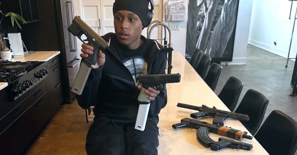 Concealed Carry Holder Shoots Teen Rapper In Failed Chicago Carjacking