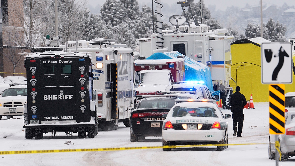 Police investigate Planned Parenthood clinic shooting in Colorado