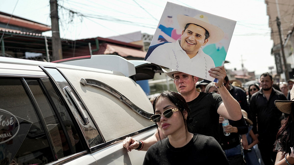 Funeral procession for Carlos Manzo, Uruapan's mayor