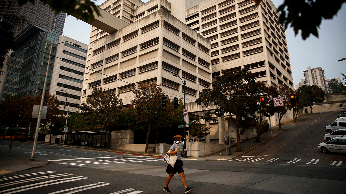 A wide view of the King County Correctional Facility in Seattle
