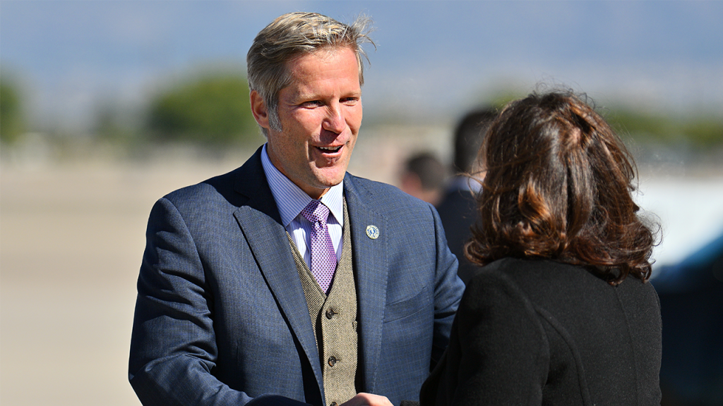 Mayor Tim Keller defeats law-and-order challenger to secure third term as Albuquerque mayor Mayor Tim Keller defeats law-and-order challenger to secure third term as Albuquerque mayor