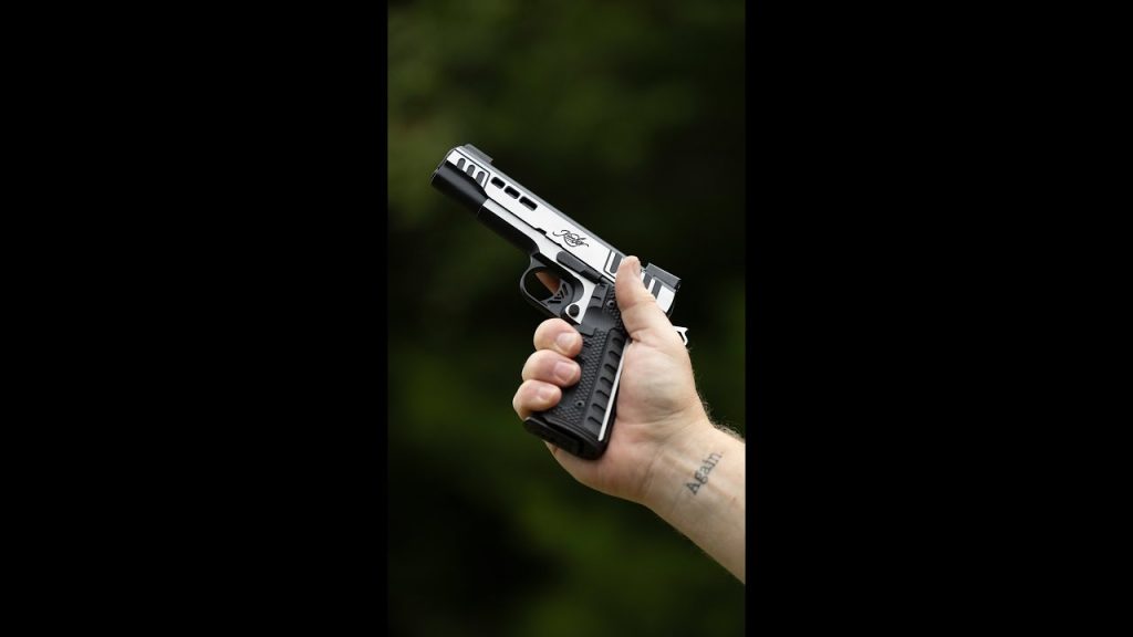 Criminals Travel In Packs – Verify Who Is At Your Door Before You Open It