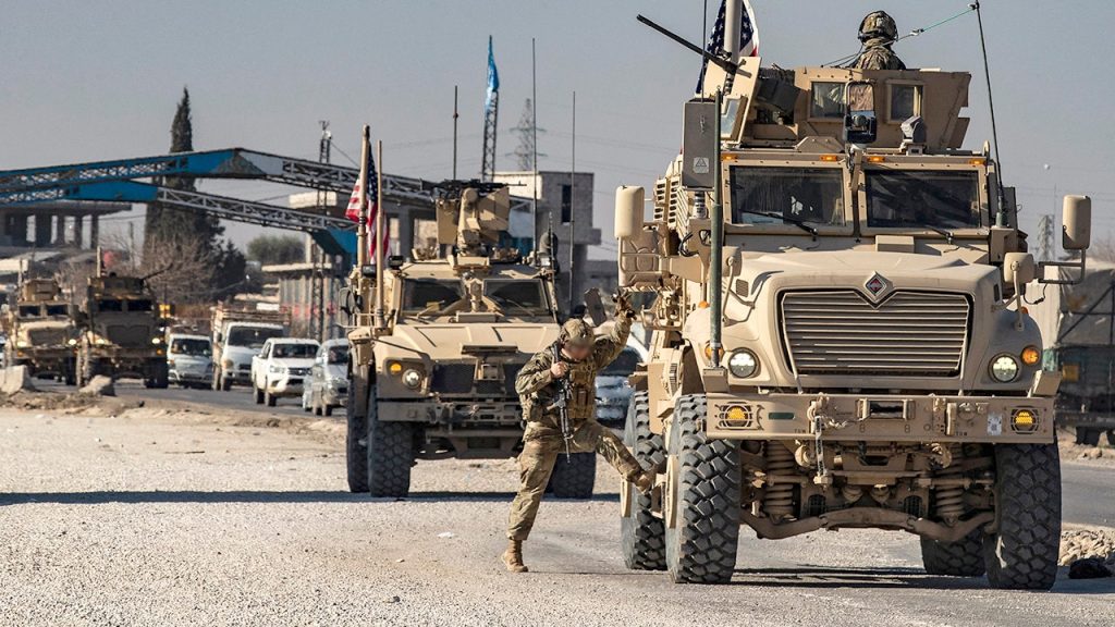 US, Syrian troops come under fire while on patrol: report US, Syrian troops come under fire while on patrol: report