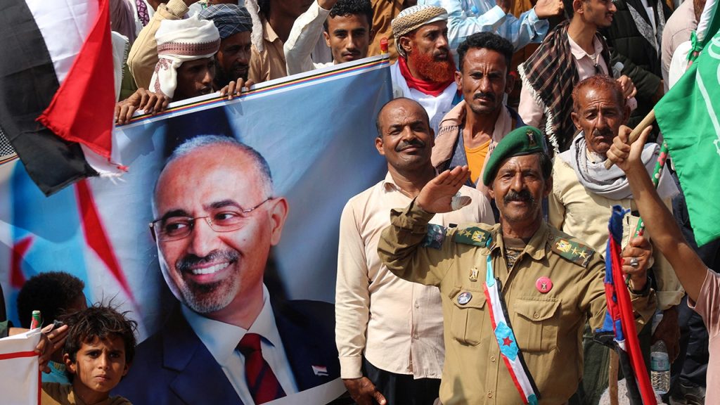 Yemen separatist forces seize key oil region, urge US to partner against Iran-backed Houthis Yemen separatist forces seize key oil region, urge US to partner against Iran-backed Houthis