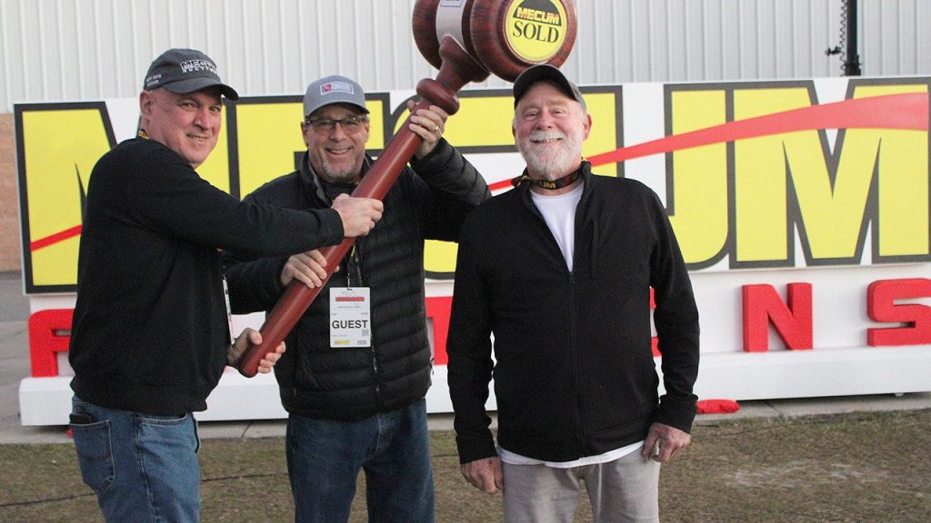 Florida madman stalked tourists near Disney before allegedly killing them in random attack: family Florida madman stalked tourists near Disney before allegedly killing them in random attack: family