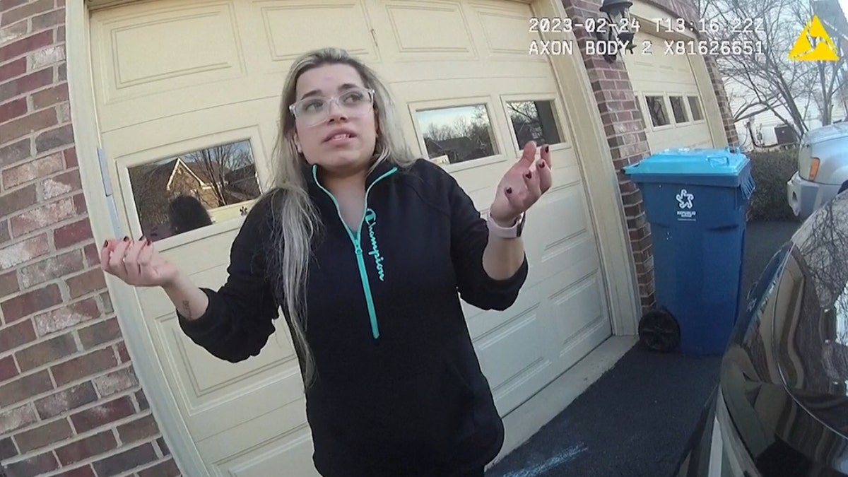 Juliana Peres Magalhaes is seen in new police bodycam footage