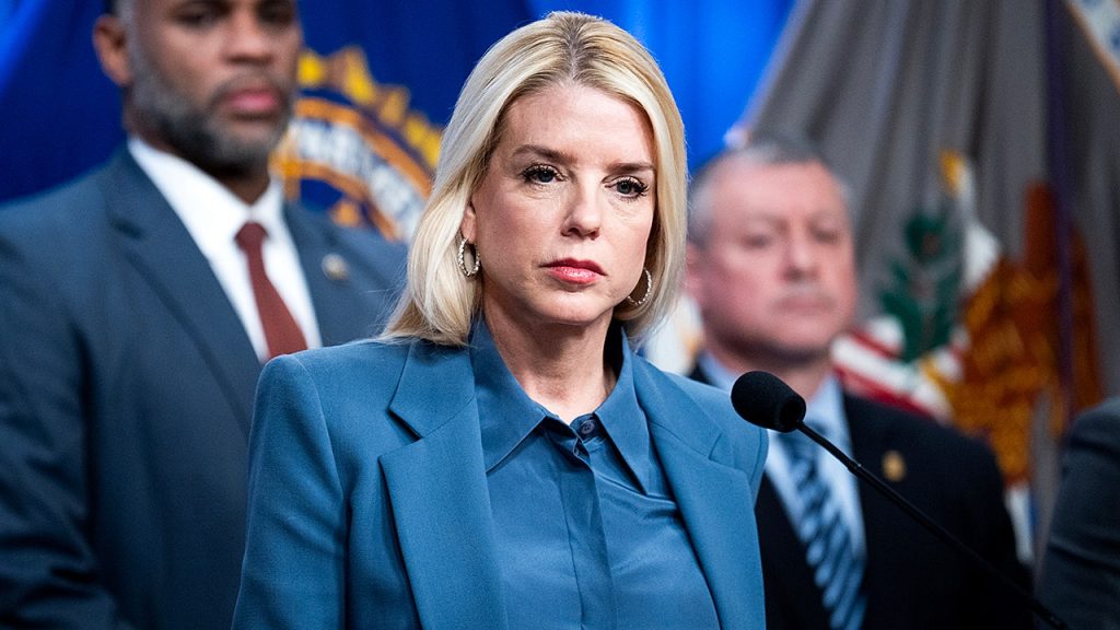 Bondi pushes back on First Amendment claims after Don Lemon, others arrested over church disruption Bondi pushes back on First Amendment claims after Don Lemon, others arrested over church disruption