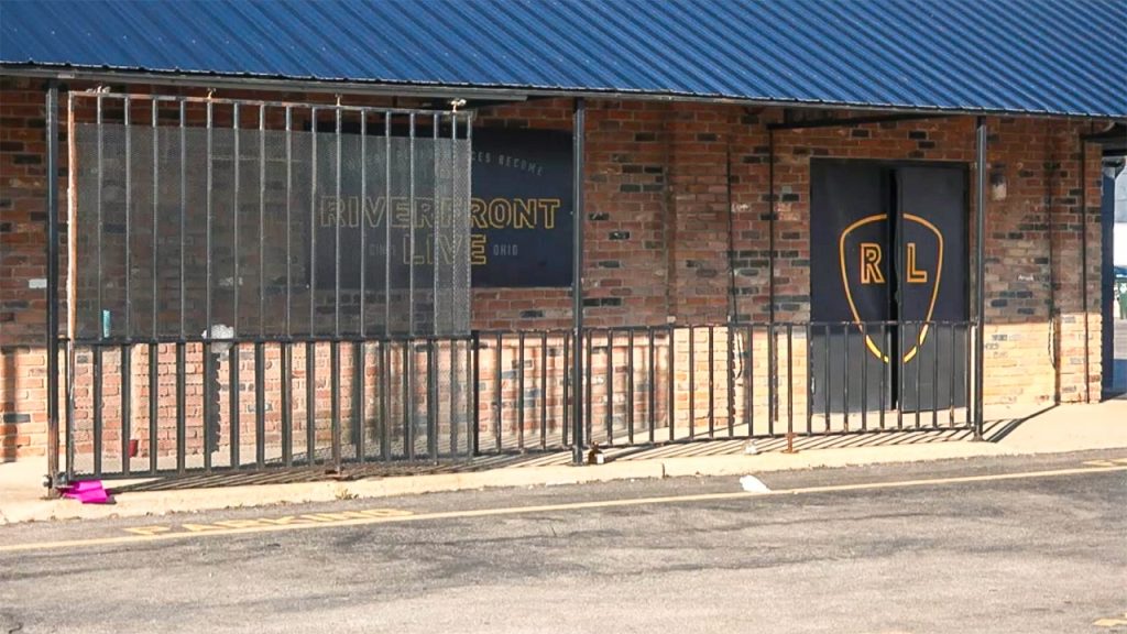 9 people injured in mass shooting at Riverfront Live in Cincinnati