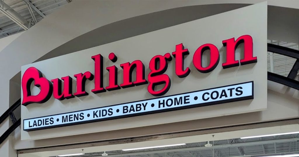 Mall Robbery Turns Violent as Suspects Try to Disarm Victim – One Ends Up Shot, All Three Arrested