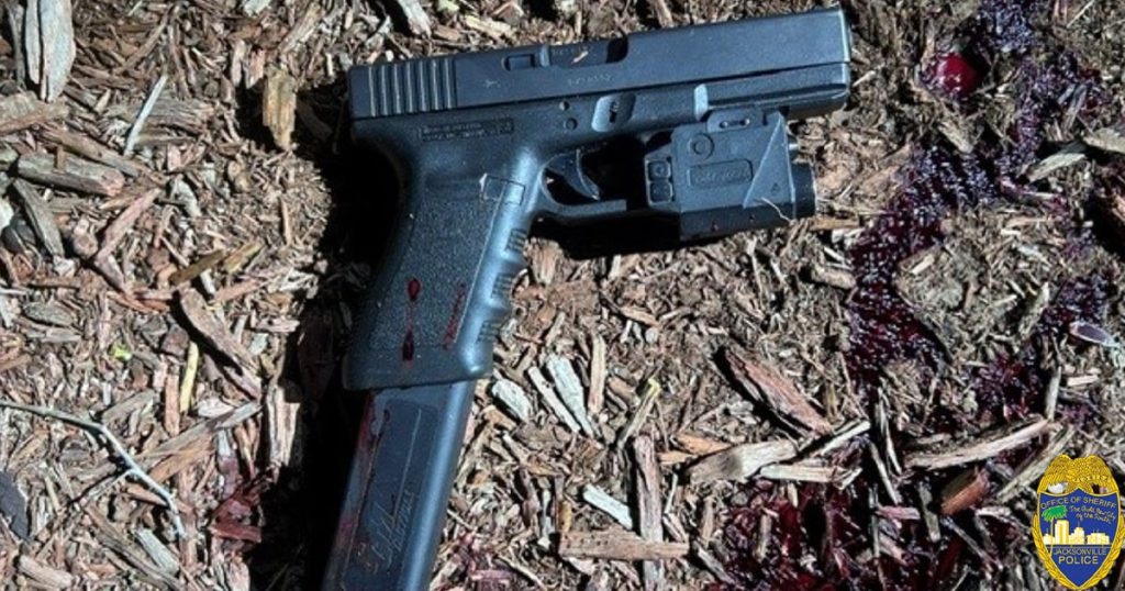 Convicted Felon Kicks in Doors of Four Occupied Jacksonville Homes With a Handgun, Stopped Only When Police Arrive