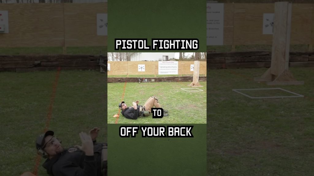 PISTOL FIGHTING OFF YOUR BACK #howto  #militaryeverything #airsoft #specialforces