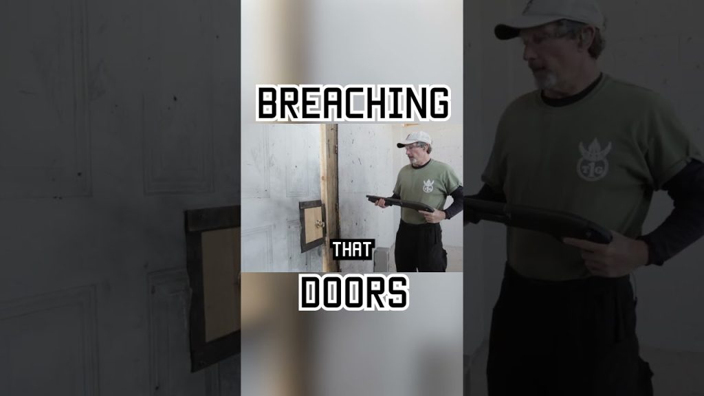 How To Breach A Door #shorts #howto #military #lawenforcement #tips