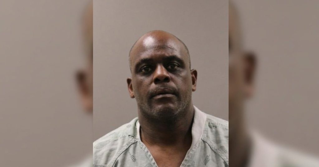 Alabama Robbery Victim Shoots Armed Suspect Who Demanded a Wallet at Gunpoint at a Boat Ramp