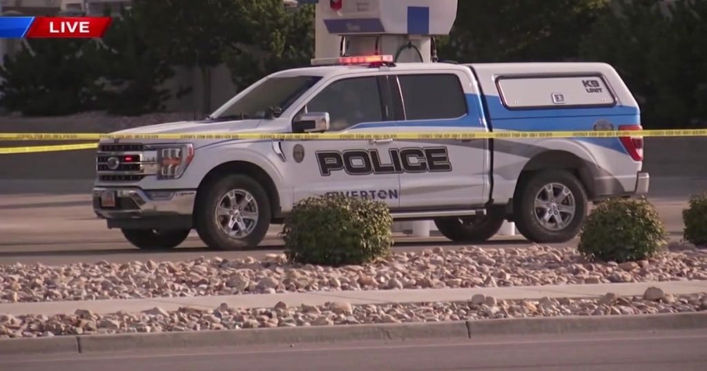 Refused a Beer Without ID, He Returned With a Shotgun. Two Armed Customers Were Waiting. Refused a Beer Without ID, He Returned With a Shotgun. Two Armed Customers Were Waiting.