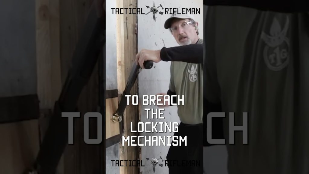 Breaching doors with shotguns. #shotgun #tacticalrifleman #reel￼